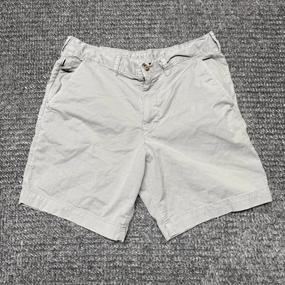 American Eagle Mens Flex Classic Shorts Size 33 Gray Chino Flat Front - Picture 2 of 9